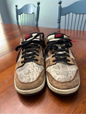 Nike DUNKS Men’s Brown Suede & Snake-Print Low Top Sneakers with Black Accents